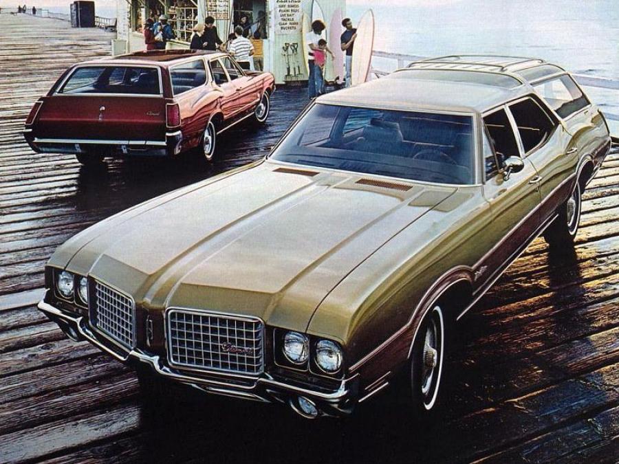  Oldsmobile Vista Cruiser 1972 года  (фото 1 из 1)
